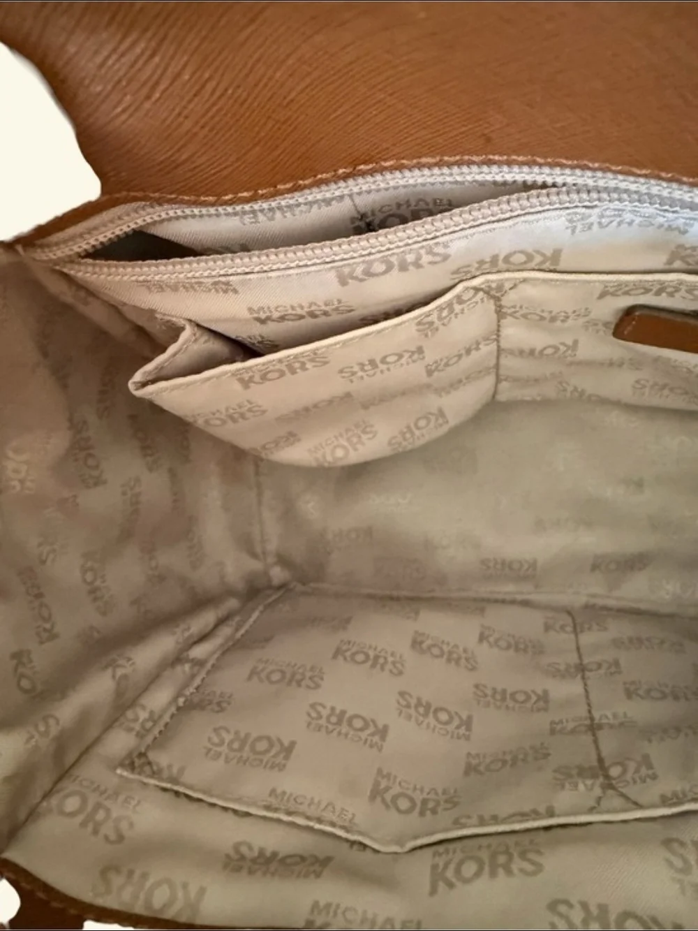 Michael Kors Hudson Medium Satchel Tricolor